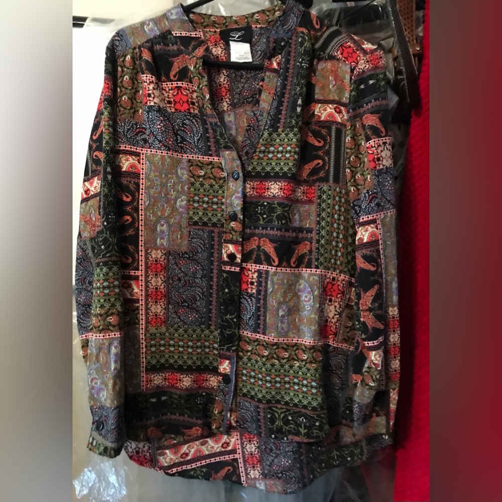 Libra blouse size M